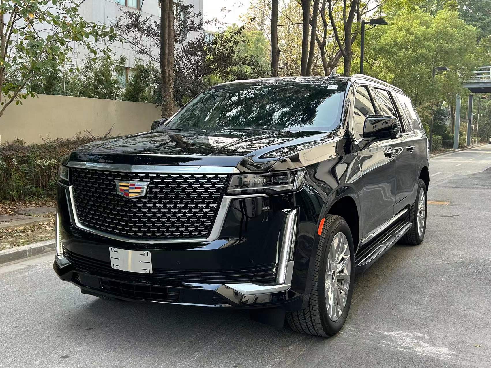 凯迪拉克 凯雷德